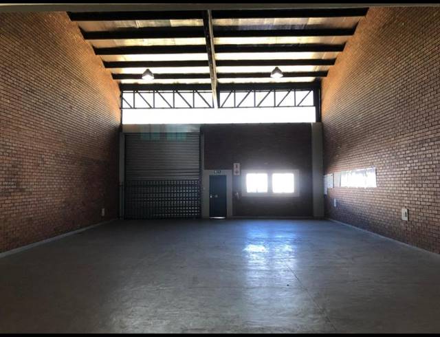 INDUSTRIAL PROPERTY TO RENT IN HENNOPSPARK
